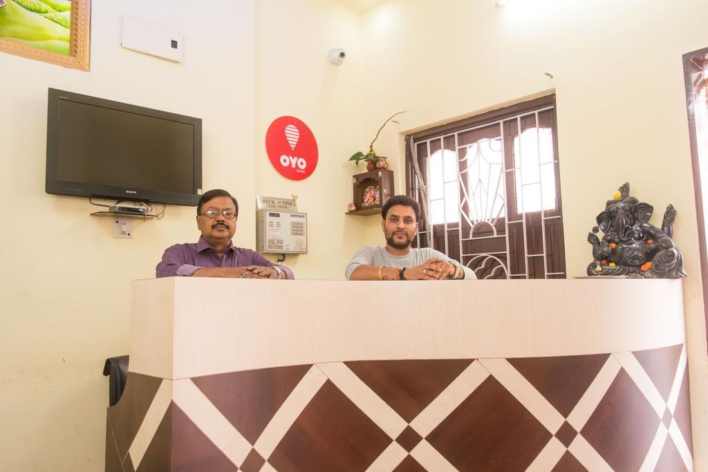 New Metro Guest House Kalkutta Exterior foto
